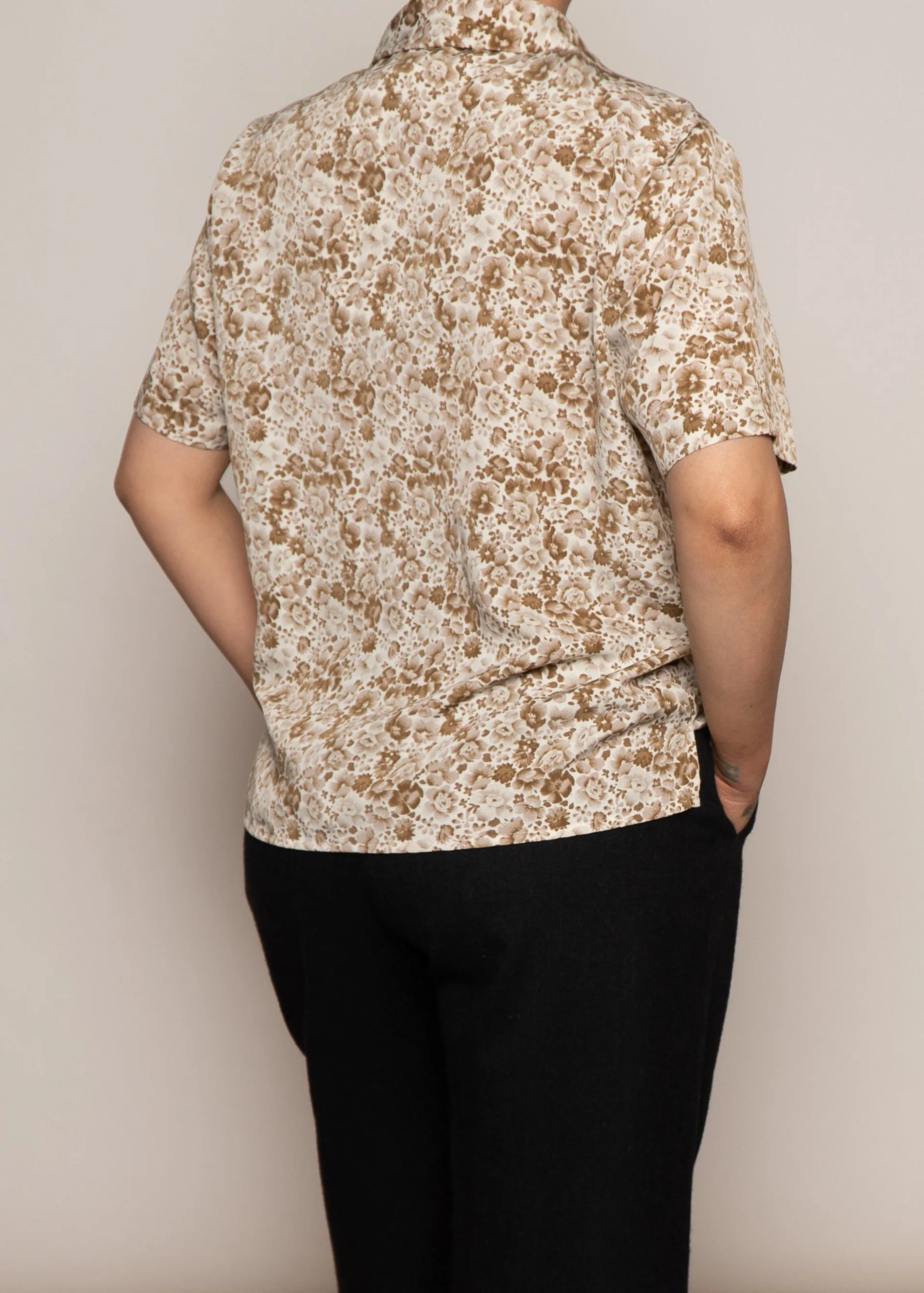 Brown Floral Buttoned Blouse