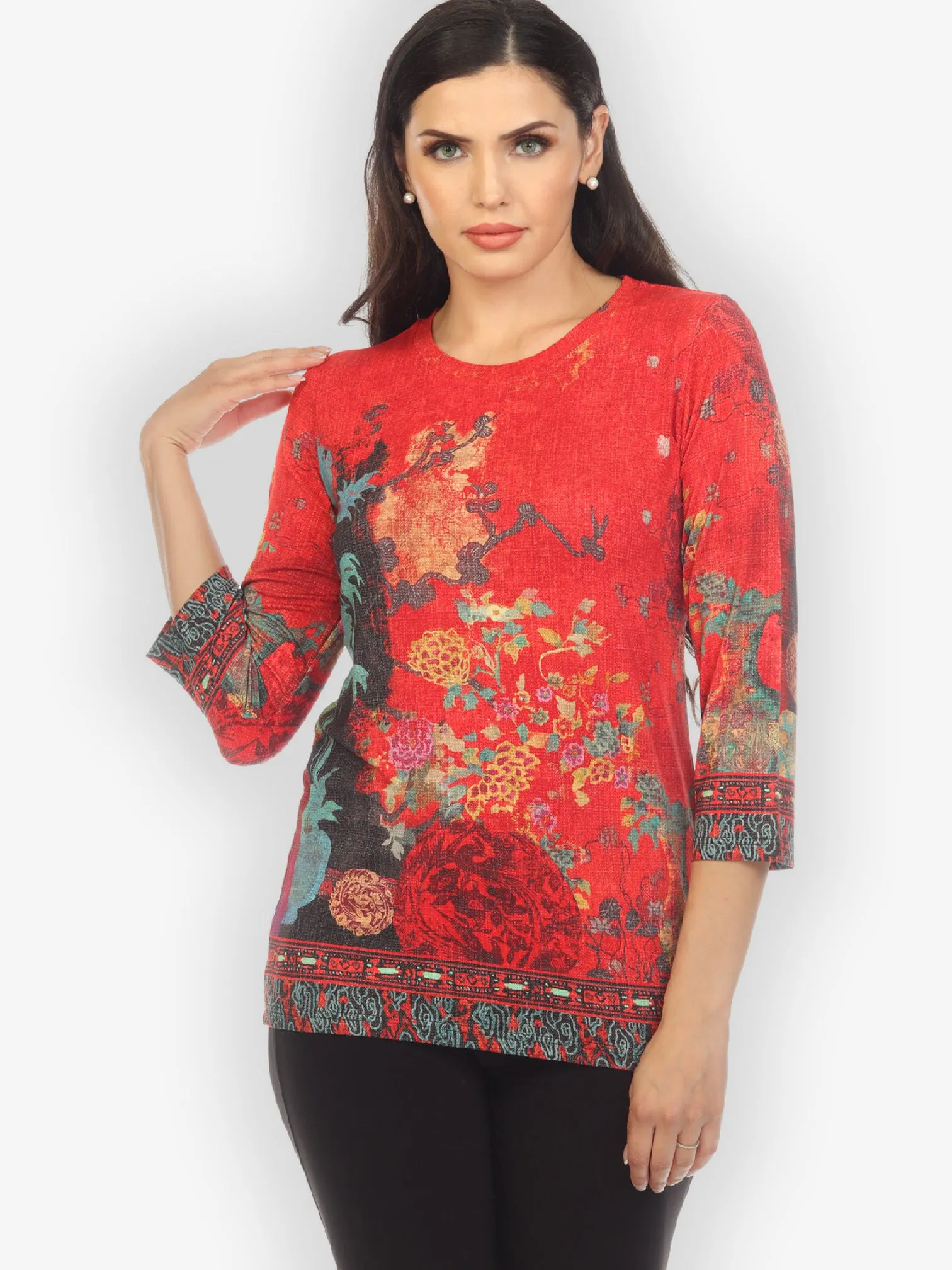Vintage Vase Floral Exclusive Tee